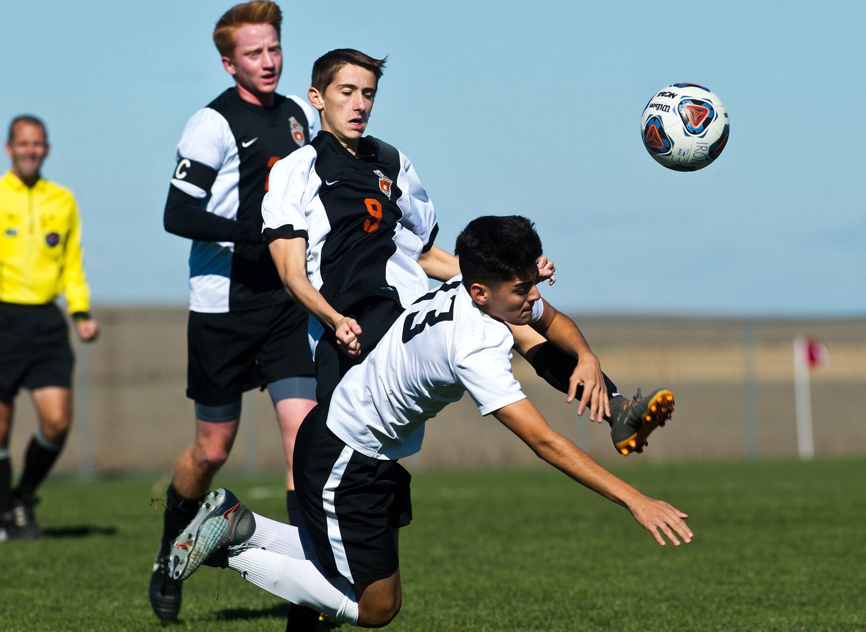 102118-blm-spt-4ncsoccer